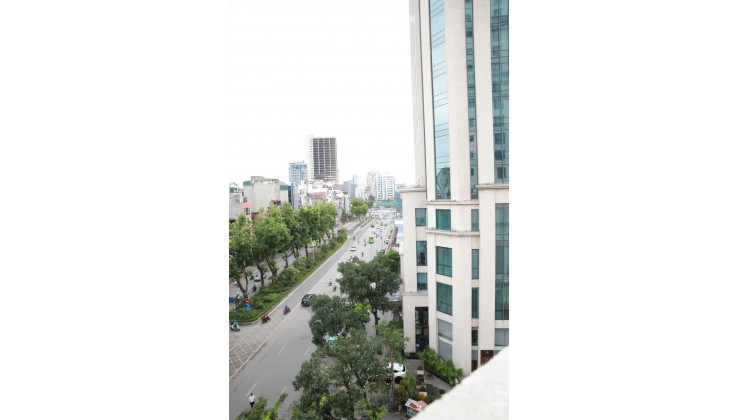 CHO THUÊ VĂN PHÒNG HẠNG ĐẸP TẠI TÒA D2 GIẢNG VÕ – VỊ TRÍ TRUNG TÂM, KHẲNG ĐỊNH ĐẲNG CẤP DOANH NGHIỆP