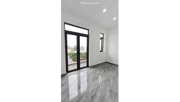  Tìm Đâu Ra! Nhà 1 Trệt 1 Lầu vị trí đẹp 120m² Tại Thủ Dầu Một