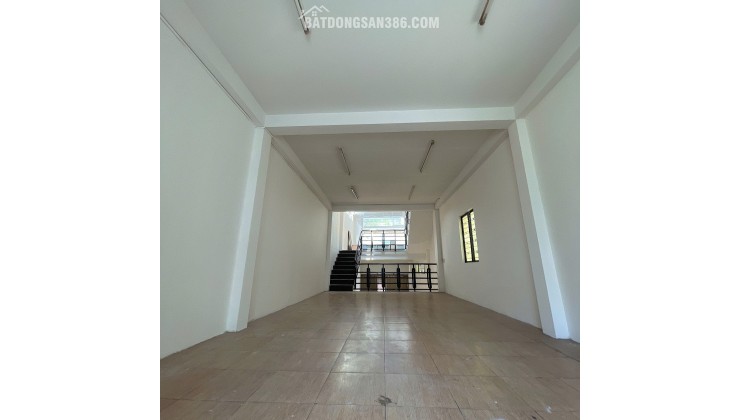 Cho Thuê Nhà Nguyên Căn Đường Núi Thành, Hải Châu, Đà Nẵng – 250m² – Giá Chỉ 23 Triệu/Tháng