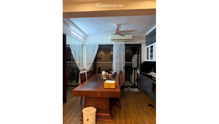5,3 tỷ! Chuyển Nhượng Căn Hộ 85m2 tại CT10 chung cư Việt Hưng, Long Biên