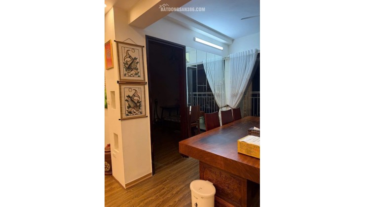 5,3 tỷ! Chuyển Nhượng Căn Hộ 85m2 tại CT10 chung cư Việt Hưng, Long Biên