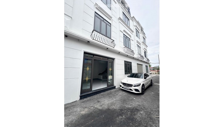 Nhà Đồng Hoà Kiến An ô tô đỗ cửa 4 tầng giá chỉ 3,05 tỷ ngay trung tâm