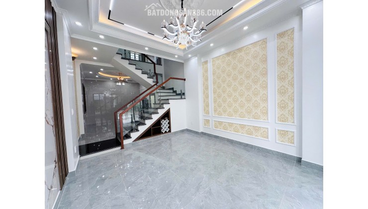 Nhà đẹp 4 tầng tái định cư Vinhomes( chợ hoa quả) Hồng Bàng gần công viên