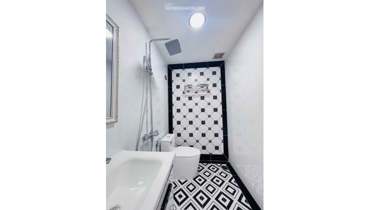 BÁN NHÀ NGAY CÔNG VIÊN GIA ĐỊNH – 33MV 5 TẦNG FULL NỘI THẤT 6,9 TỶ. LH:0908120770
