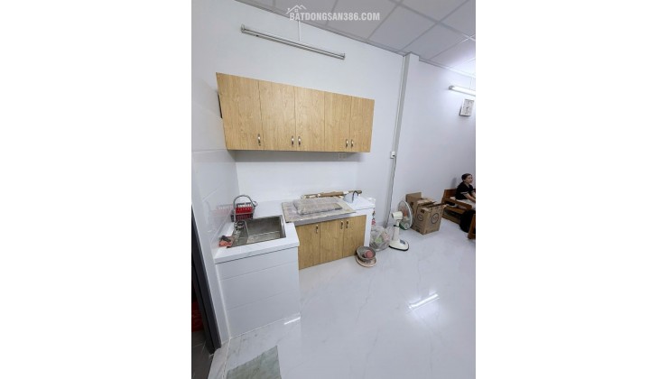 QUẬN 3 - CÁCH MẶT TIỀN TRẦN QUỐC TOẢN VÀI BƯỚC CHÂN - NHÀ MỚI - 27M2 - 2 TẦNG - CHỈ 4.99 TỶ