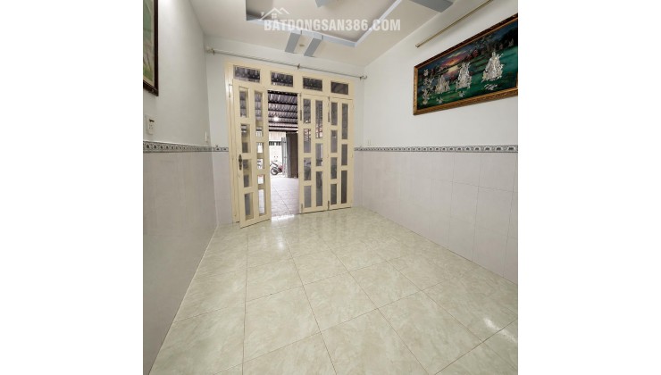 8 TRIỆU 5 CHO THUÊ NHÀ QUẬN 7 , 4x25