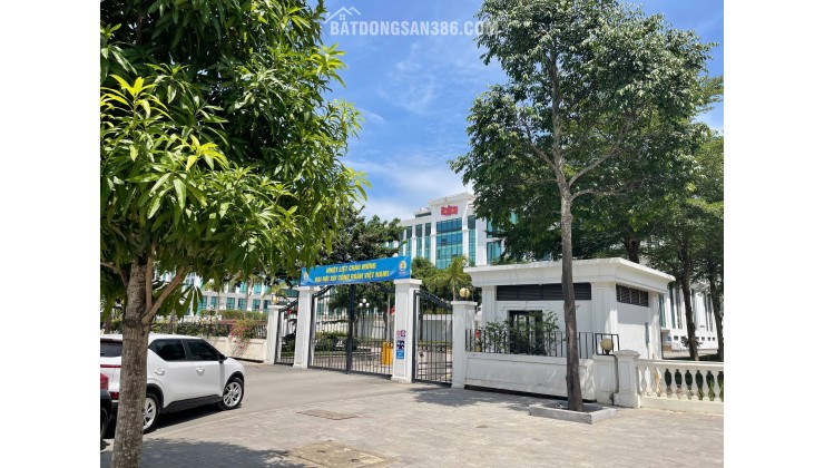 EM BÁN CĂN SHOP ĐẾ VINHOMES VỪA Ở VỪA KINH DOANH NGAY CẠNH UỶ BAN HẠC THÀNH