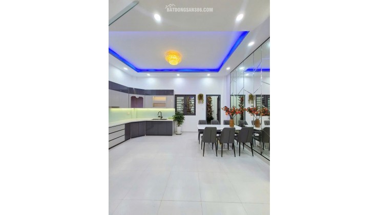 BÁN NHÀ KĐT 5 SAO CÁCH CHỢ BÌNH CHÁNH CHỈ 2KM (5,5 X 15) CHỈ 4.5 TỶ. LH:0908815596