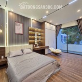 BÁN NHÀ 3 TẦNG 3 MÊ ĐƯỜNG HÒA MINH 10 - GẦN BÃI TẮM BIỂN