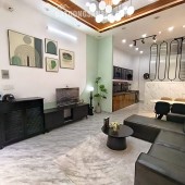 SIÊU PHẨM 4 TẦNG - CẦU NGUYỄN TRI PHƯƠNG QUẬN 8 GIÁP QUẬN 5 - TẶNG FULL NỘI THẤT - NHỈNH 7 TỶ TL