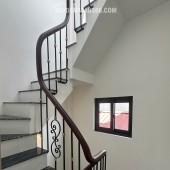 Bán nhà ngõ Hoà Bình 7, phường Bạch Mai. Diện tích sổ 20,5m2 , thực tế 24m2 ! Giá 6tỷ3