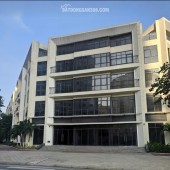 Cho thuê nhà căn góc, Lê Văn Lương, Khuất Duy Tiến; 103m2* 5T -45 tr