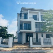 Biệt thự song lập view công viên, phiên bản giới hạn số lượng, hàng F0, cách Hà Nội 12km