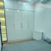 Chính Chủ P 503 Nhà 77 Thịnh Hào 1 Đống Đa Bác nào con lên học đại học mua căn này thì quá đỉnh , học xong bán lại vẫn lời