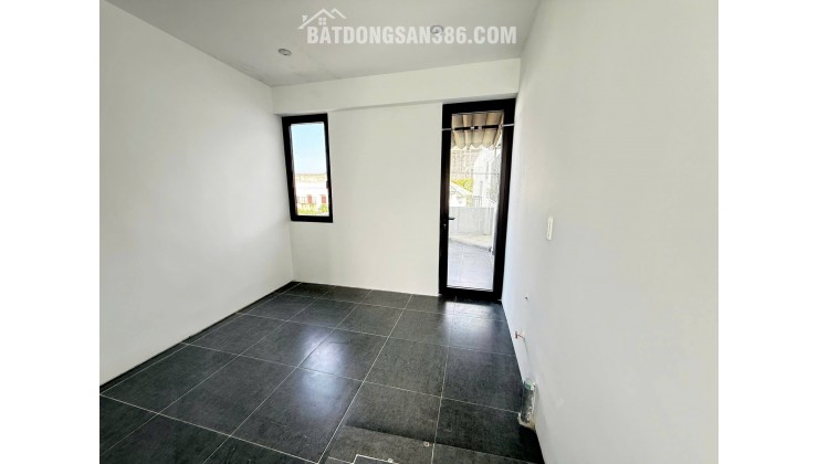 Nhà 3 tầng kiệt Ô Tô  583 TÔN ĐỨC THẮNG cách đường 50 mét - Gía rẽ