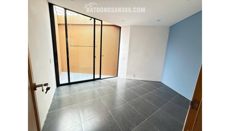 Nhà 3 tầng kiệt Ô Tô  583 TÔN ĐỨC THẮNG cách đường 50 mét - Gía rẽ