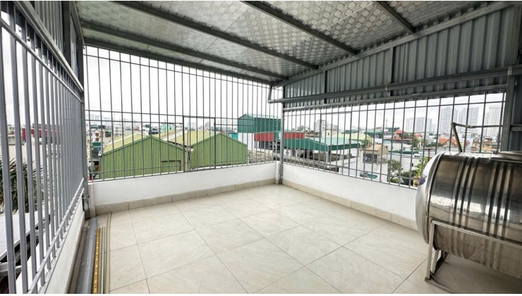 CHỦ CHÀO KỊCH SÀN CHỈ CÒN 5.98 TỶ, Nhà 6 tầng, nội thất đẹp, đầy đủ.