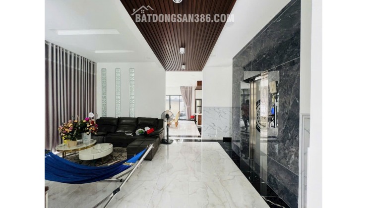 Chính chủ bán căn biệt thự rộng 490m2 cho 5PN-6WC tại Nguyễn Oanh gần KDL Bến Xưa, chỉ còn 1 căn hiếm có!