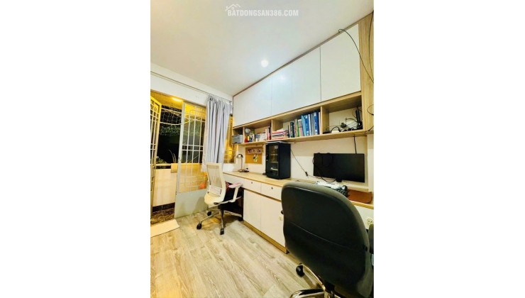 CẦU KIỆU - PHAN ĐÌNH PHÙNG - 50M2 - 2 TẦNG ĐẸP - FULL NỘI THẤT - 3 PN - 7.9 TỶ