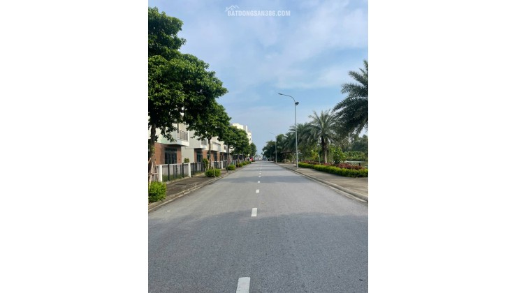 CĂN NGOẠI GIAO DUY NHẤT – VIEW SÔNG TỰ NHIÊN – CHỈ 8 TỶ!