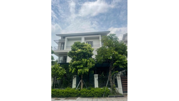 HÀNG HIẾM – BIỆT THỰ SONG LẬP ÁP GÓC VIEW CÔNG VIÊN – SỔ ĐỎ TRAO TAY NGAY!