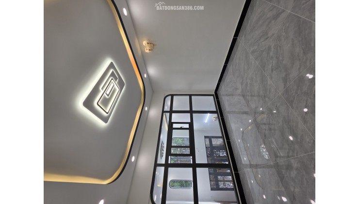 CHÍNH CHỦ CẦN BÁN NHÀ MẶT TIỀN 80M² TÂN XUÂN, SHR , 5.2 TỶ. LH:0909635789.