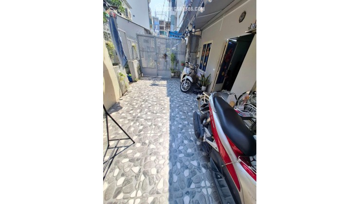 Nhà Đẹp Tám Danh P4 Q8 – 7,7x12 – 3PN – Nhỉnh 5 Tỷ TL