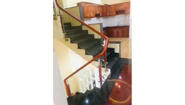 BÁN NHÀ MẶT TIỀN ĐƯỜNG QUẢNG HÀM, – DT 97M2, SAU QH CÒN 56M2, 4 TẦNG , 6 PHÒNG CHỈ 14 TỶ .