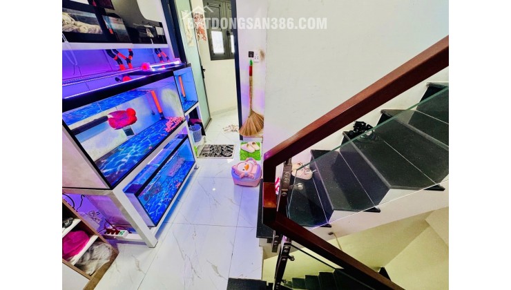 CHỦ NGỘP - GẤP BÁN- BÌNH ĐÔNG - P15Q8 - HXH - 4 TẦNG - 5PN - 5,x TỶ