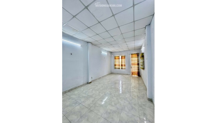 NHÀ BÌNH TÂN GIẢM SỐC 220 TRIỆU - CHỐT NGAY  5tỷ1  
 Vị trí vàng - ngay đường tên lửa