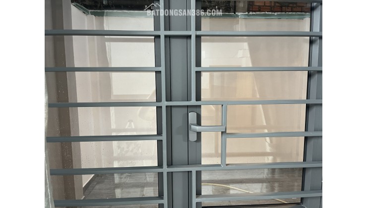 CHO THUÊ PHÒNG TRỌ TẦNG TRỆT MỚI XÂY – CÓ SÂN RIÊNG – TÂN PHÚ