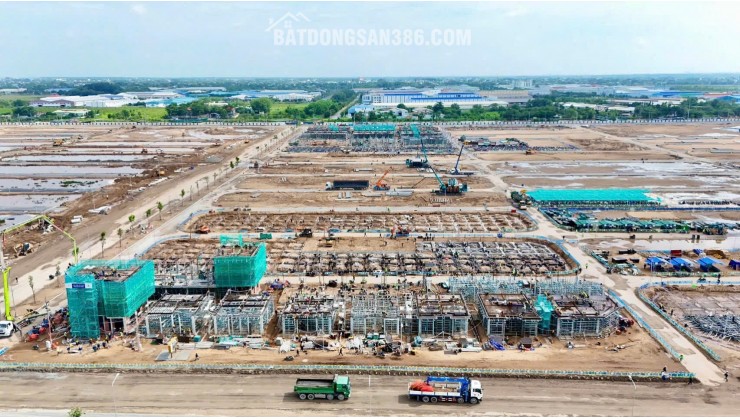 Chỉ 900Tr Sở Hữu Nhà Phố Vinhomes Hóc Môn 1 Trệt 3 Lầu Sổ Hồng Riêng

Mô tả: