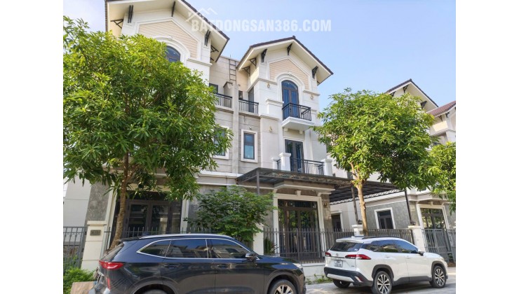 chủ nhà Giảm mạnh 500tr căn btsl 135m2 Centa City Từ Sơn