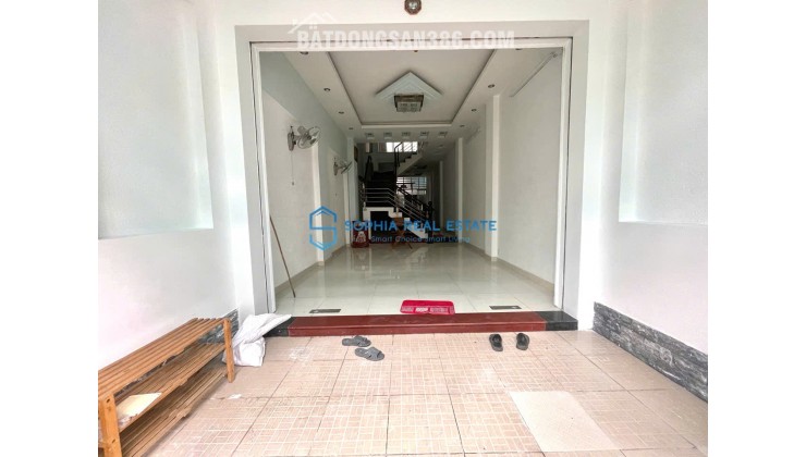 Nhà nguyên căn Bùi Tá Hán, 4PN, sân thượng, giá 32 triệu