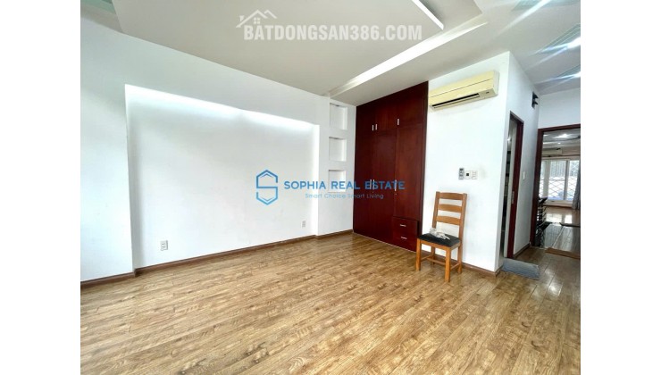 Nhà nguyên căn Bùi Tá Hán, 4PN, sân thượng, giá 32 triệu