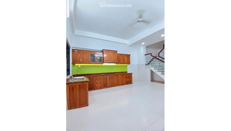 BÁN NHÀ 4 TẦNG GẦN AEON TÂN PHÚ - 5X17 (84M2) - SHR CHỈ 7,8TỶ. LH:0906108070.