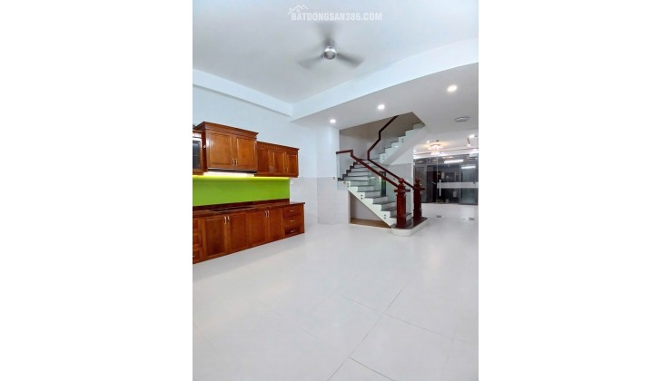 BÁN NHÀ 4 TẦNG GẦN AEON TÂN PHÚ - 5X17 (84M2) - SHR CHỈ 7,8TỶ. LH:0906108070.