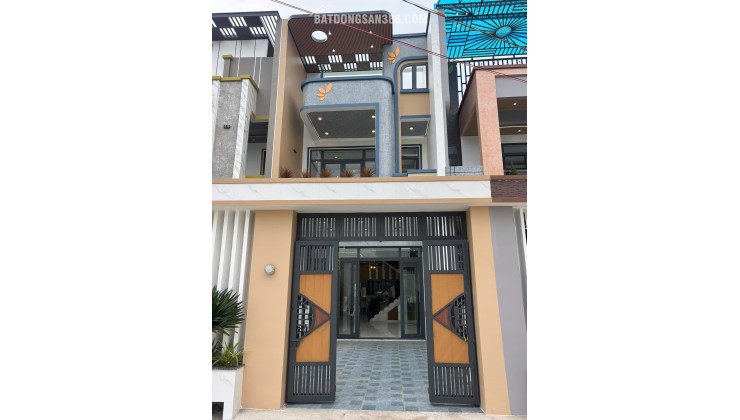 MUA NHÀ PHỐ TẠI CẦN ĐƯỚC - TẶNG NGAY GÓI THIẾT KẾ NỘI THẤT TRỊ GIÁ 100TR. LH:0344069492.