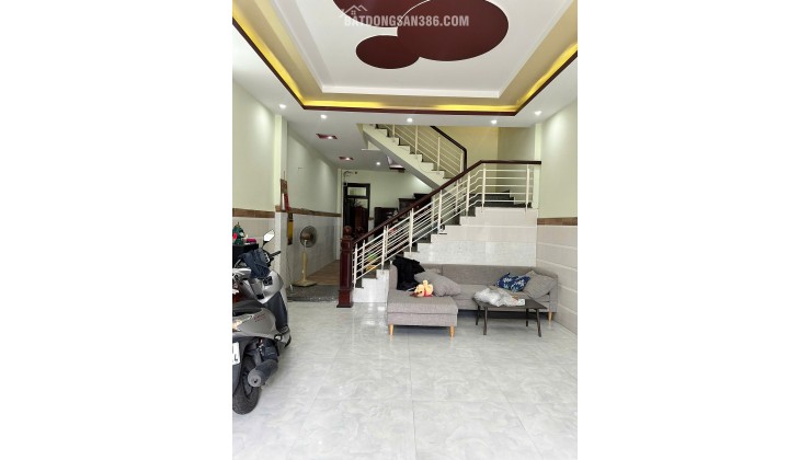 Bán nhà 3 tầng 3 mê đường Bàu Năng 7 - Gần ngã 4 Hoàng Thị Loan