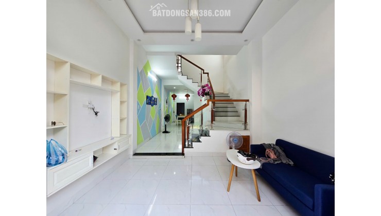 Bán nhà 2 tầng kiệt Trần Cao Vân - Đi bộ tắm biển