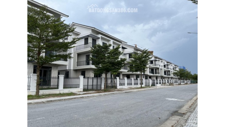Bán Biệt Thự Song Lập 225m2 Hướng Bắc - 15 Phút Kết Nối Long Biên, Gia Lâm