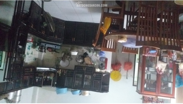 Bán căn nhà 3 tầng tâm huyết Dòng tiền.mặt tiền phố chợ Hòa Khánh