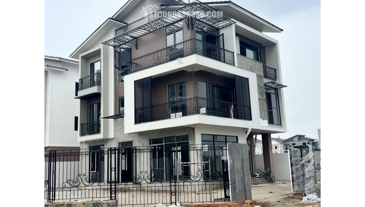 Sở hữu Đơn lập Góc 494m2, đi Hà Nội chỉ 15 phút với số vốn ban đầu cực nhẹ!