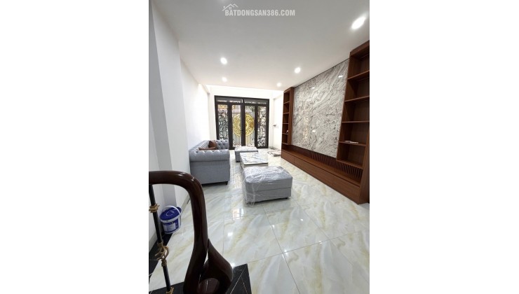 Nhà gần Chợ Trương Định_ 4 TẦNG – 48M2_ MẶT HƠN 3M – 2 THOÁNG_ GẦN Ô TÔ
