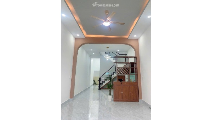 BÁN NHÀ HẺM XE TẢI ĐƯỜNG PHÚ ĐỊNH QUẬN 8 - 60M2 (4X15M) - 3 PHÒNG NGỦ - SỔ HỒNG RIÊNG - GIÁ 5.25 TỶ