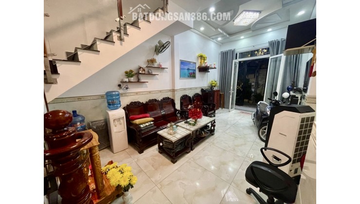 BÁN NHÀ HẺM XE HƠI KIA-TÁM DANH-P.5, Q.8 - 3 TẦNG - 4PN - NHỈNH 6 TỶ - LH 0784968131