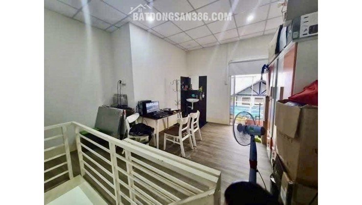 BÁN NHÀ GẦN HẺM XE HƠI – CẦU RẠCH ÔNG – P.1 QUẬN 8 – 65M² – NHỈNH 6 TỶ- LH 0784968131