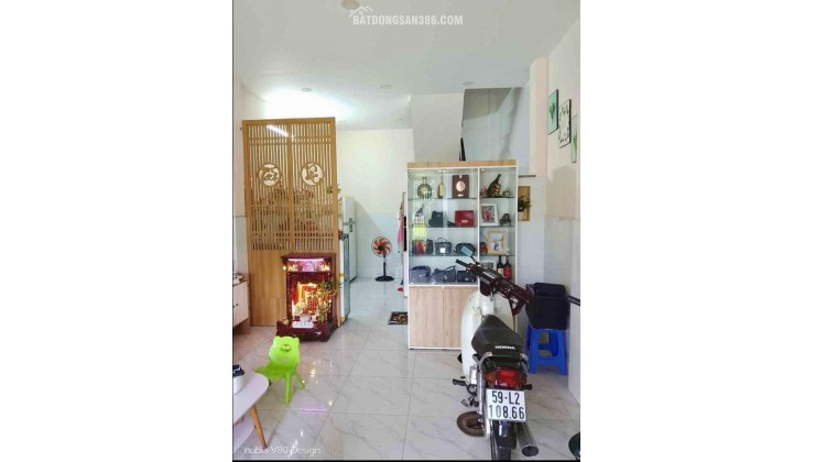 BÁN NHÀ MẶT TIỀN VIEW CÔNG VIÊN- CẦU CHÀ VÀ, QUẬN 8- 3 TẦNG - NHỈNH 5 TỶ - LH 0784968131