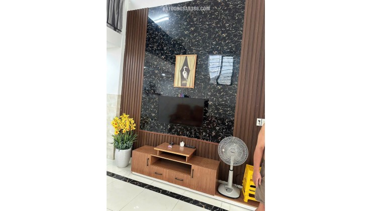 Nhà nhà gác lửng đúc kiệt K69 Hà Huy Tập - Gần đường chính