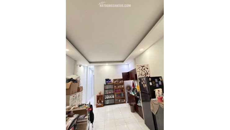 Ngay Aeon Tân Phú, diện tích lên đến 58m² mà chút 4Đ hơn